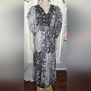 Black and White Resort Gown with Dolman Sleeves